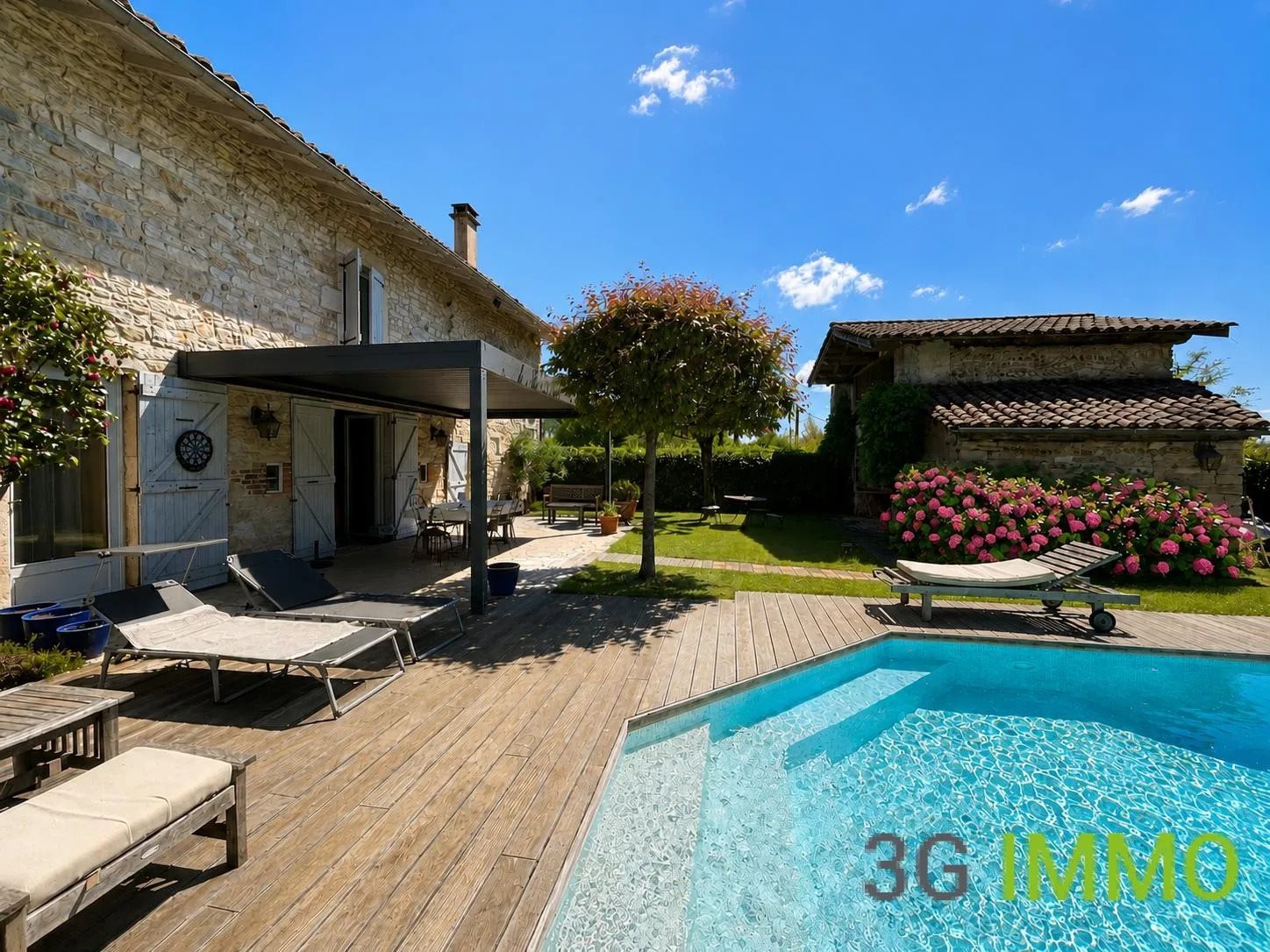 Maison à vendre, 257m², Tossiat