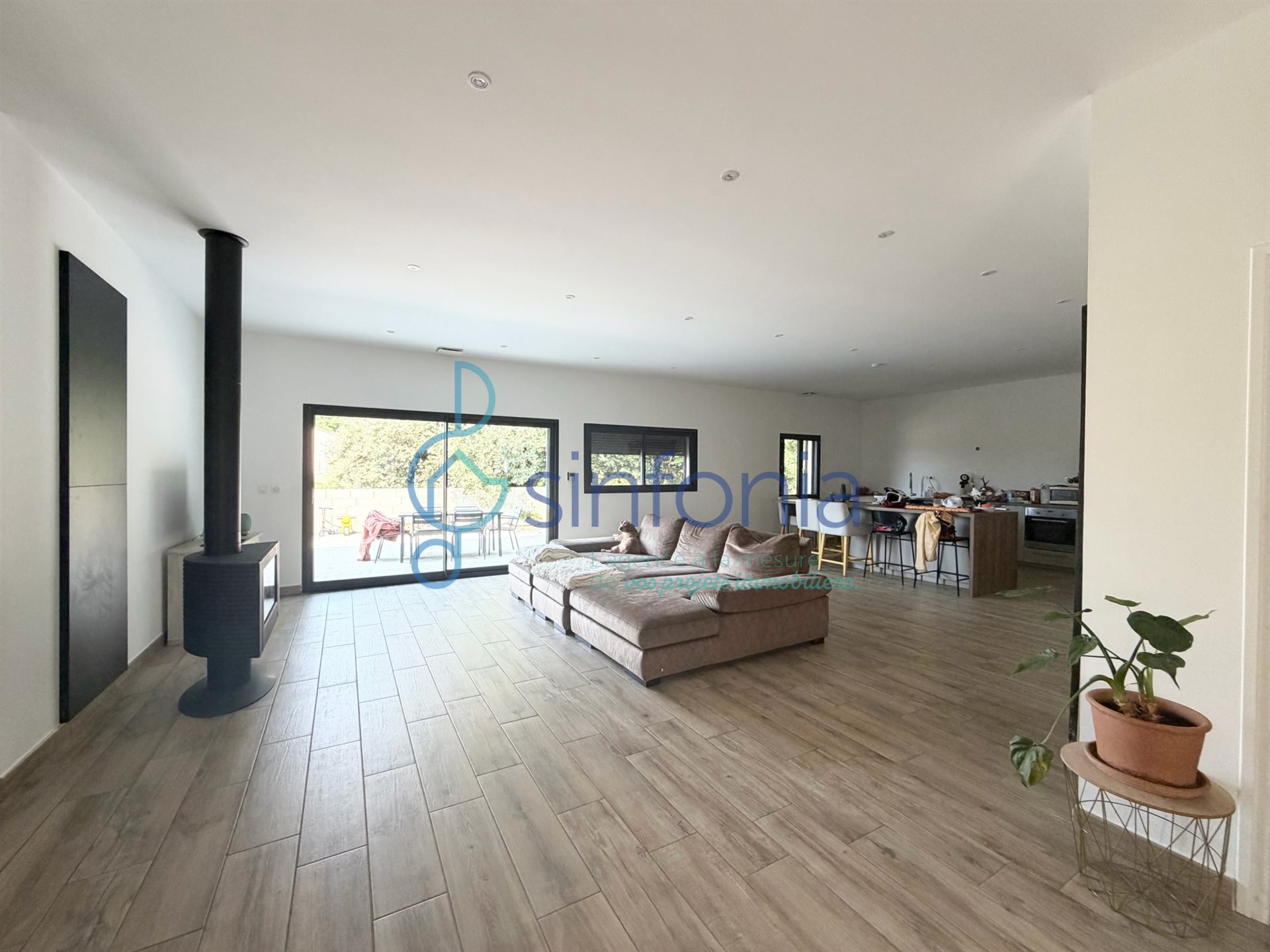 Maison à vendre, 145m², Aigaliers