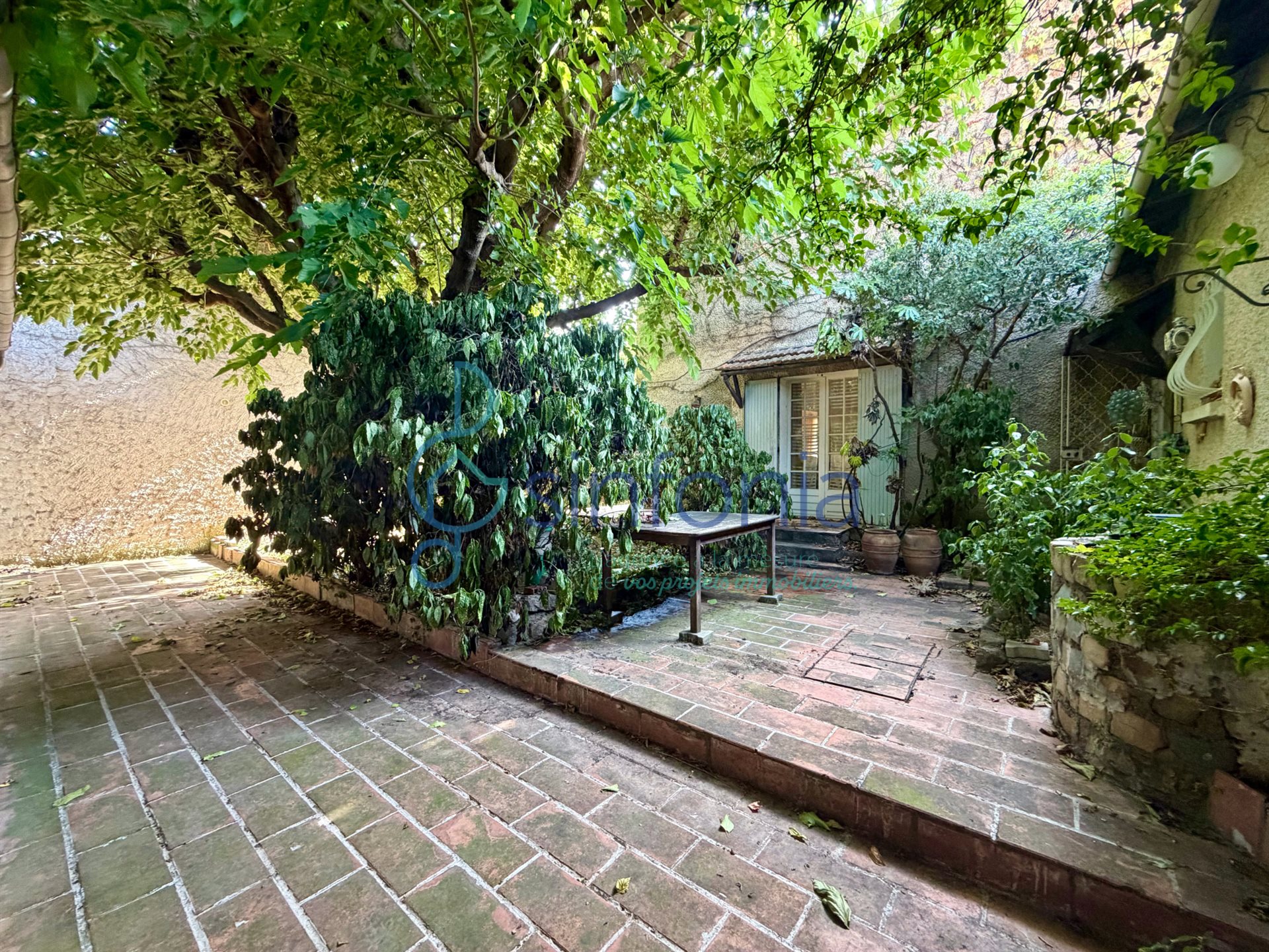 Maison à vendre, 165m², Nîmes