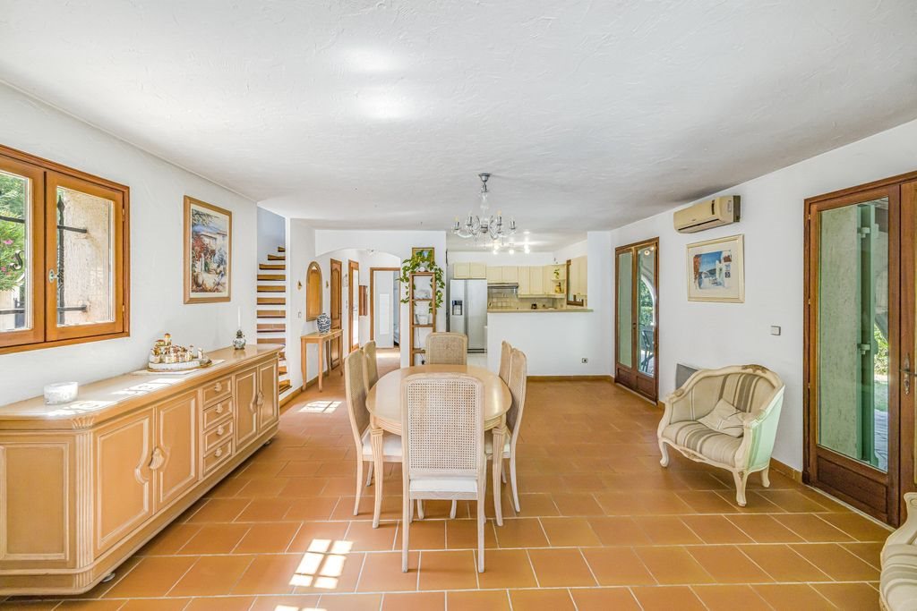 Maison à vendre, 130m², Mandelieu-la-Napoule
