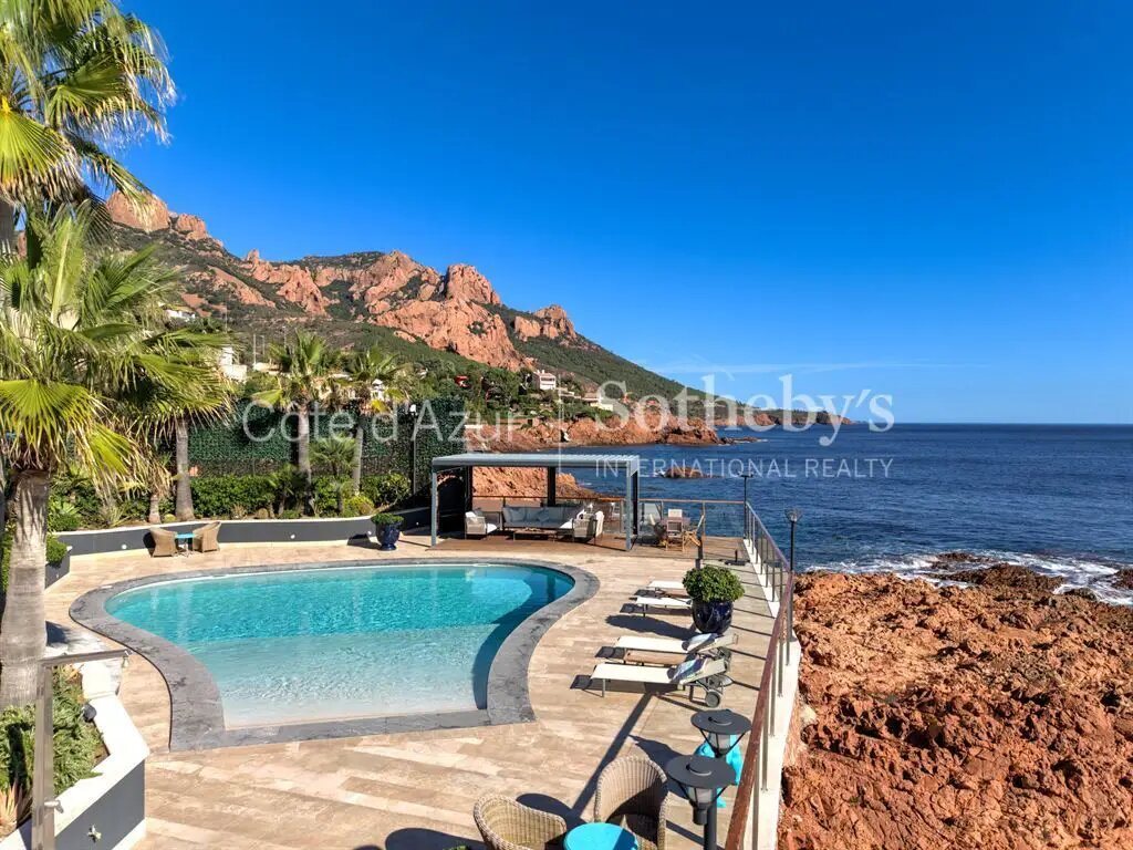 Maison à vendre, 224m², Saint-Raphaël