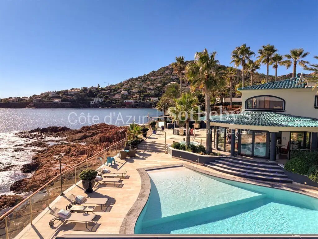 Maison à vendre, 224m², Saint-Raphaël