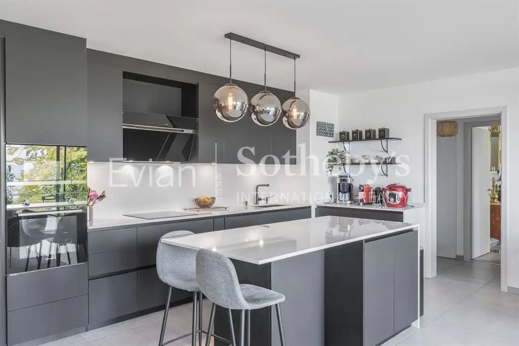 Appartement à vendre, 117m², Evian-les-Bains