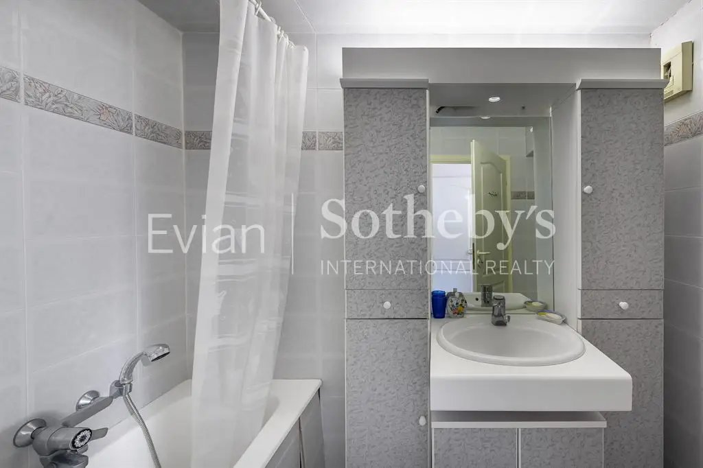 Appartement à vendre, 120m², Évian-les-Bains