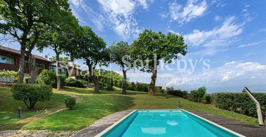Maison à vendre, 288m², Neuvecelle