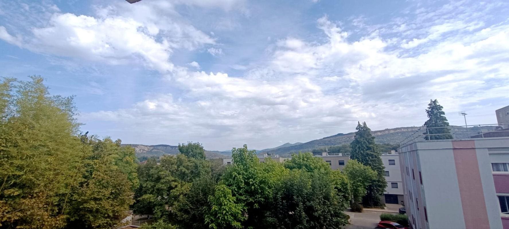Appartement à vendre, 66m², Belley