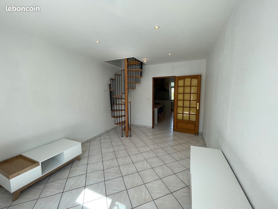 Appartement à louer, 67m², Algrange