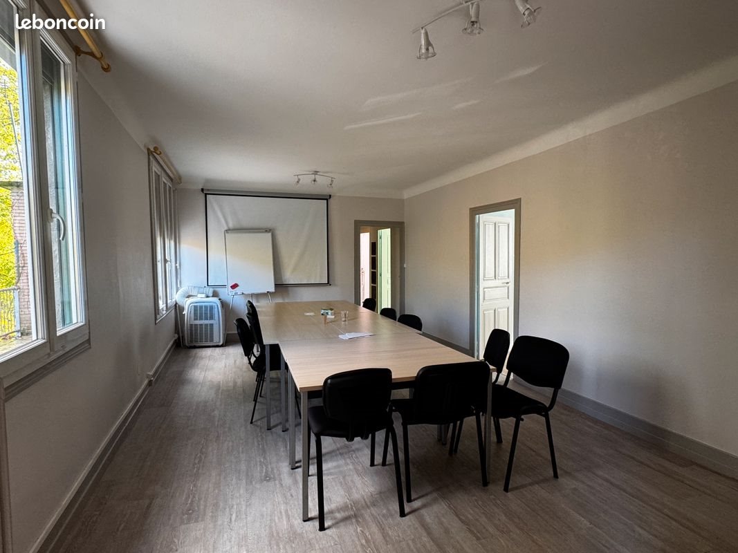 Appartement à louer, 97m², Souillac