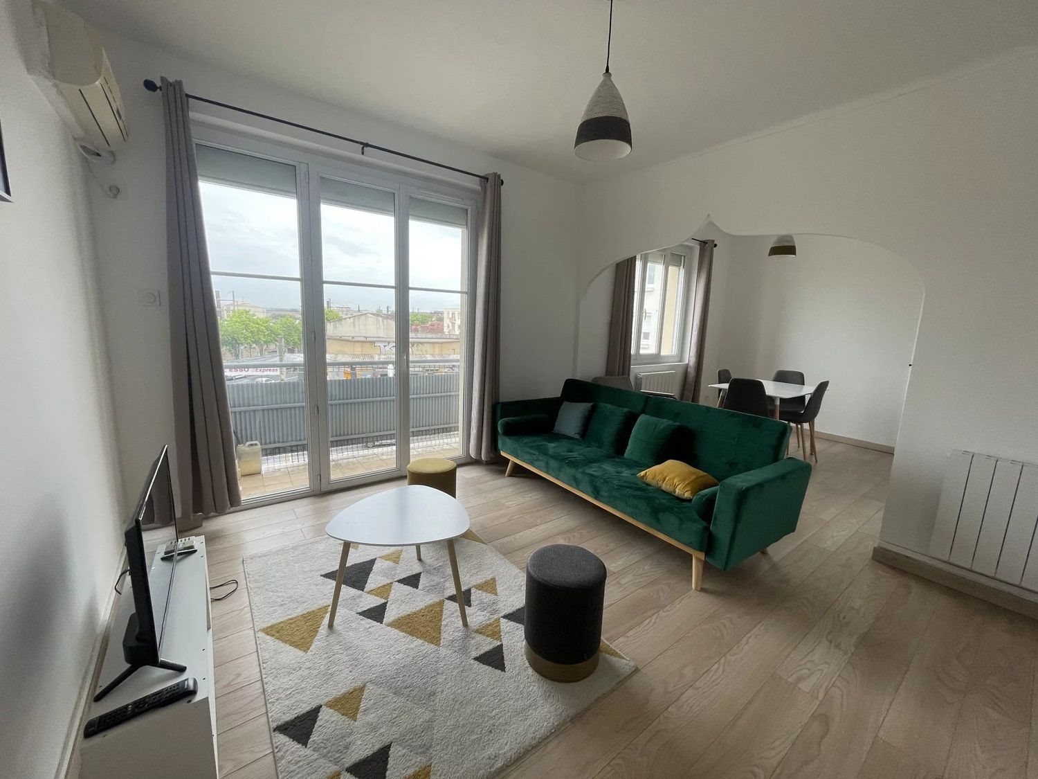 Appartement à louer, 61m², Nîmes
