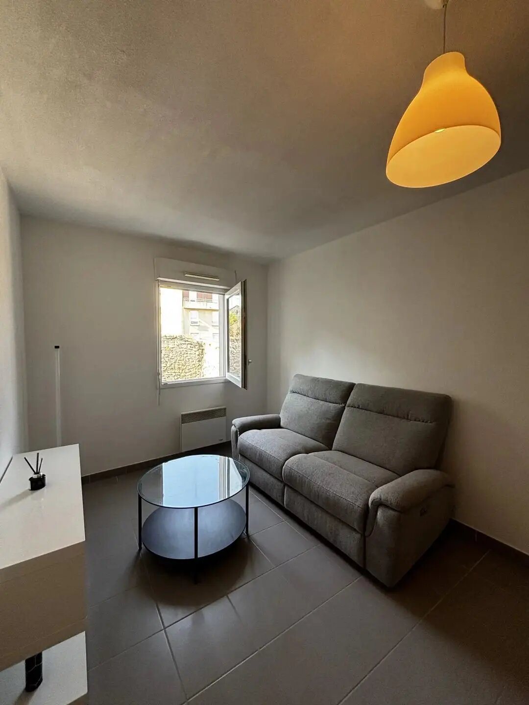 Appartement à louer, 37m², Nîmes