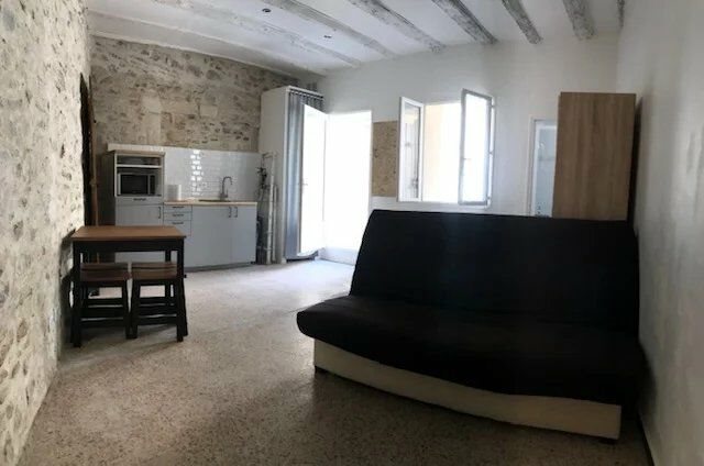 Appartement à louer, 25m², Nîmes
