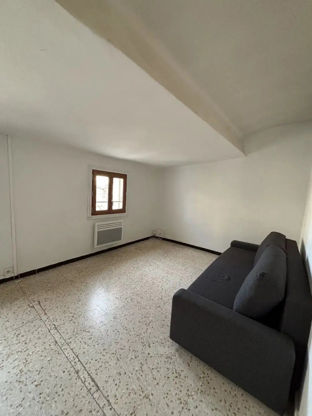 Appartement à louer, 35m², Nîmes
