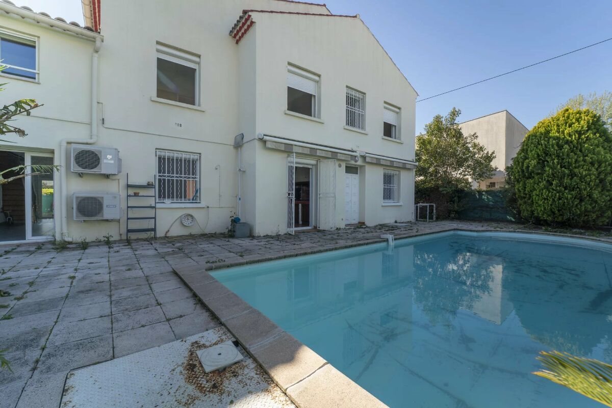 Appartement à vendre, 111m², Nîmes