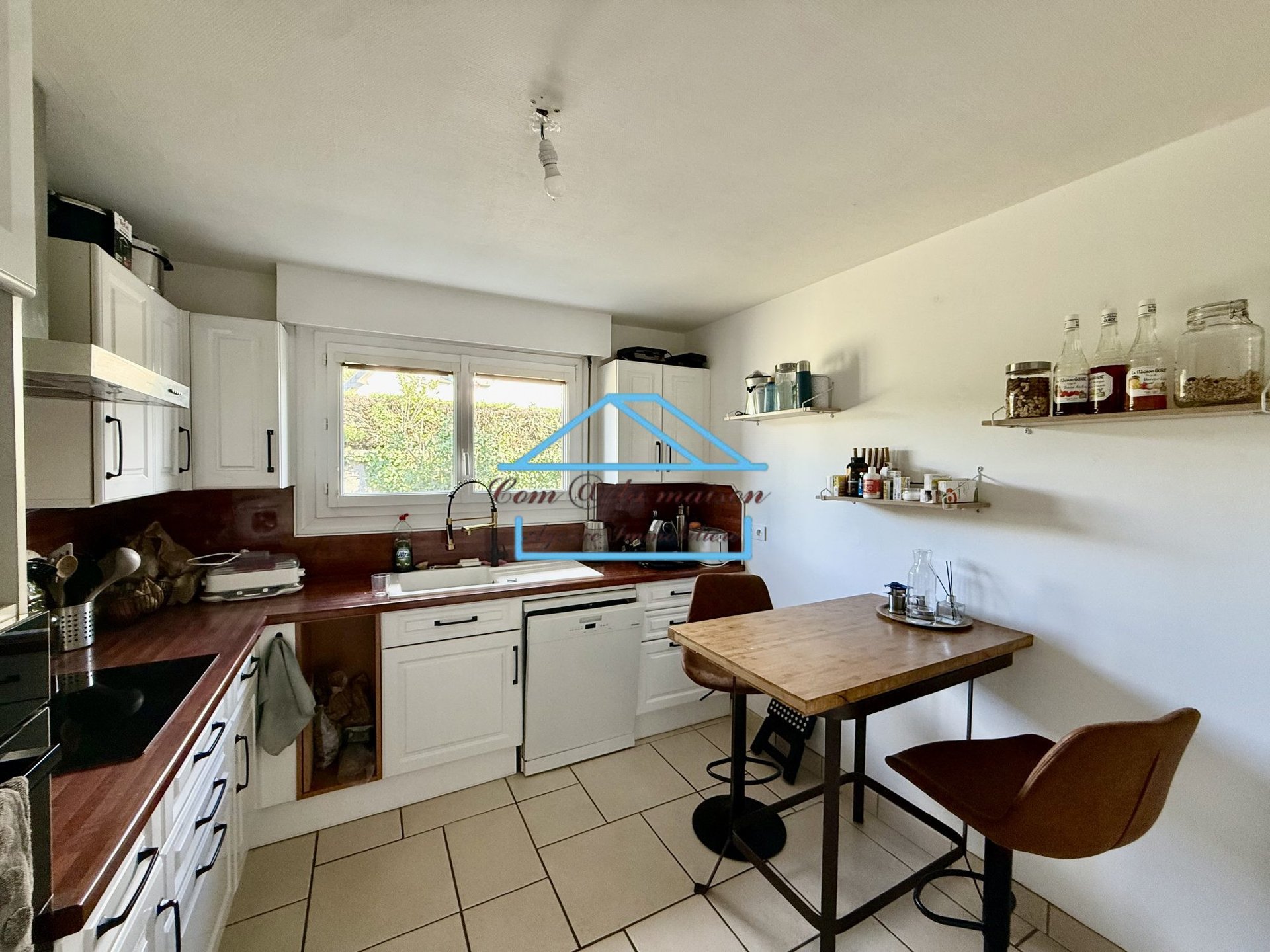 Maison à vendre, 101m², Octeville-sur-Mer