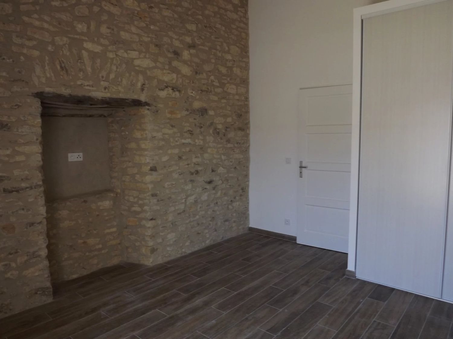 Appartement à louer, 43m², Saint-Florent