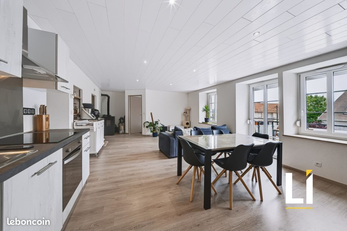Appartement à vendre, 74m², Charquemont