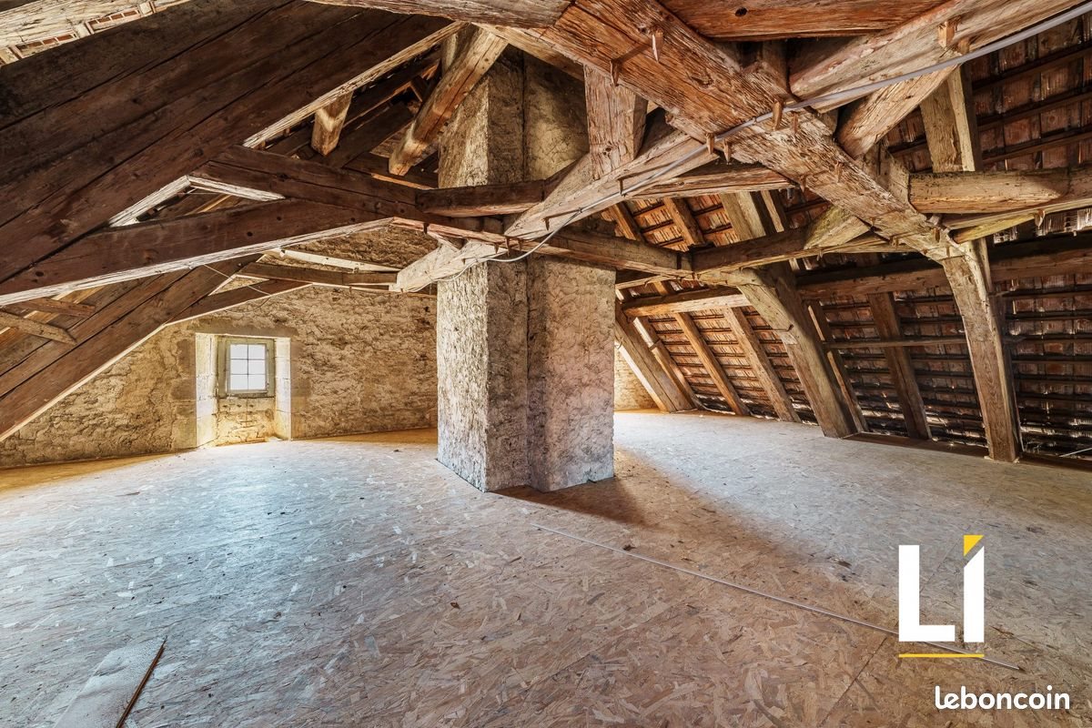 Appartement à vendre, 111m², Maîche