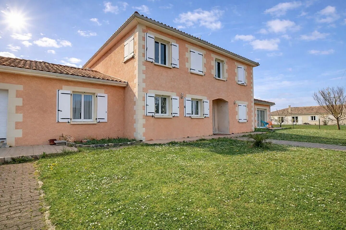 Maison à vendre, 285m², Gensac-la-Pallue