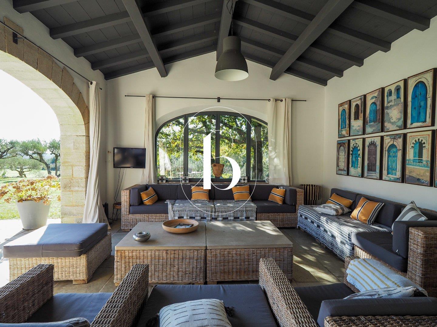Maison à vendre, 320m², Uzès