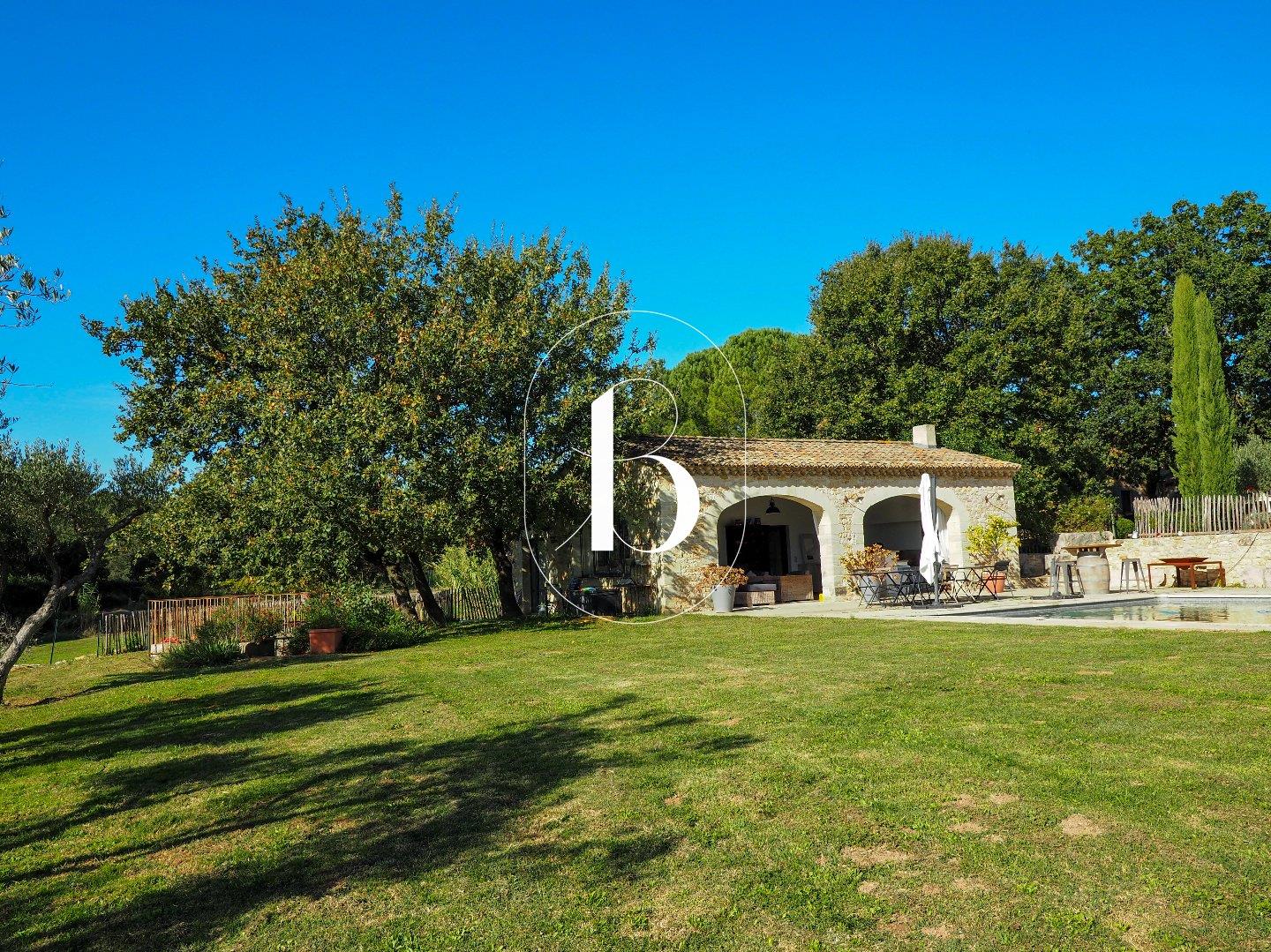 Maison à vendre, 320m², Uzès