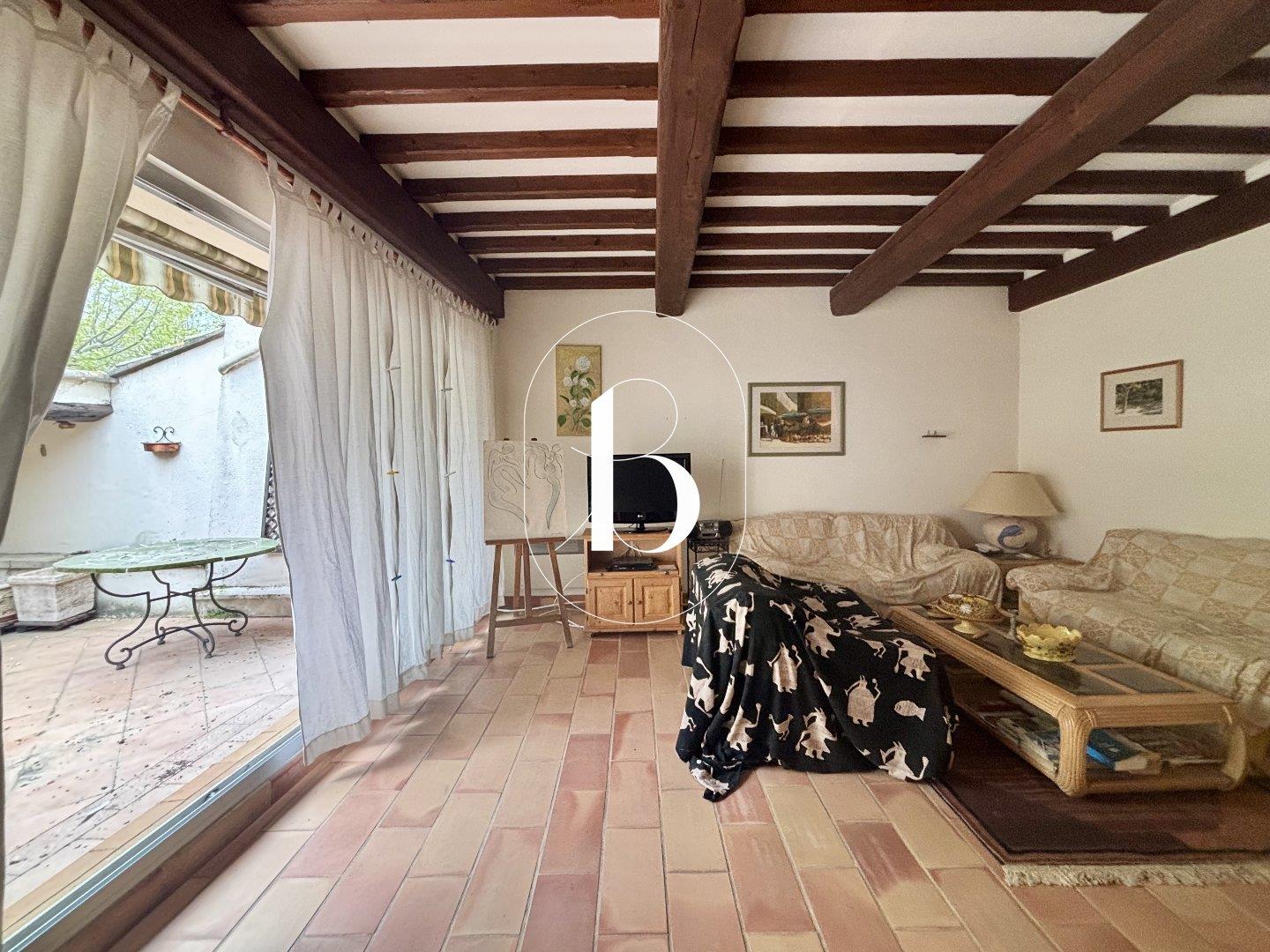 Appartement à vendre, 108m², Uzès