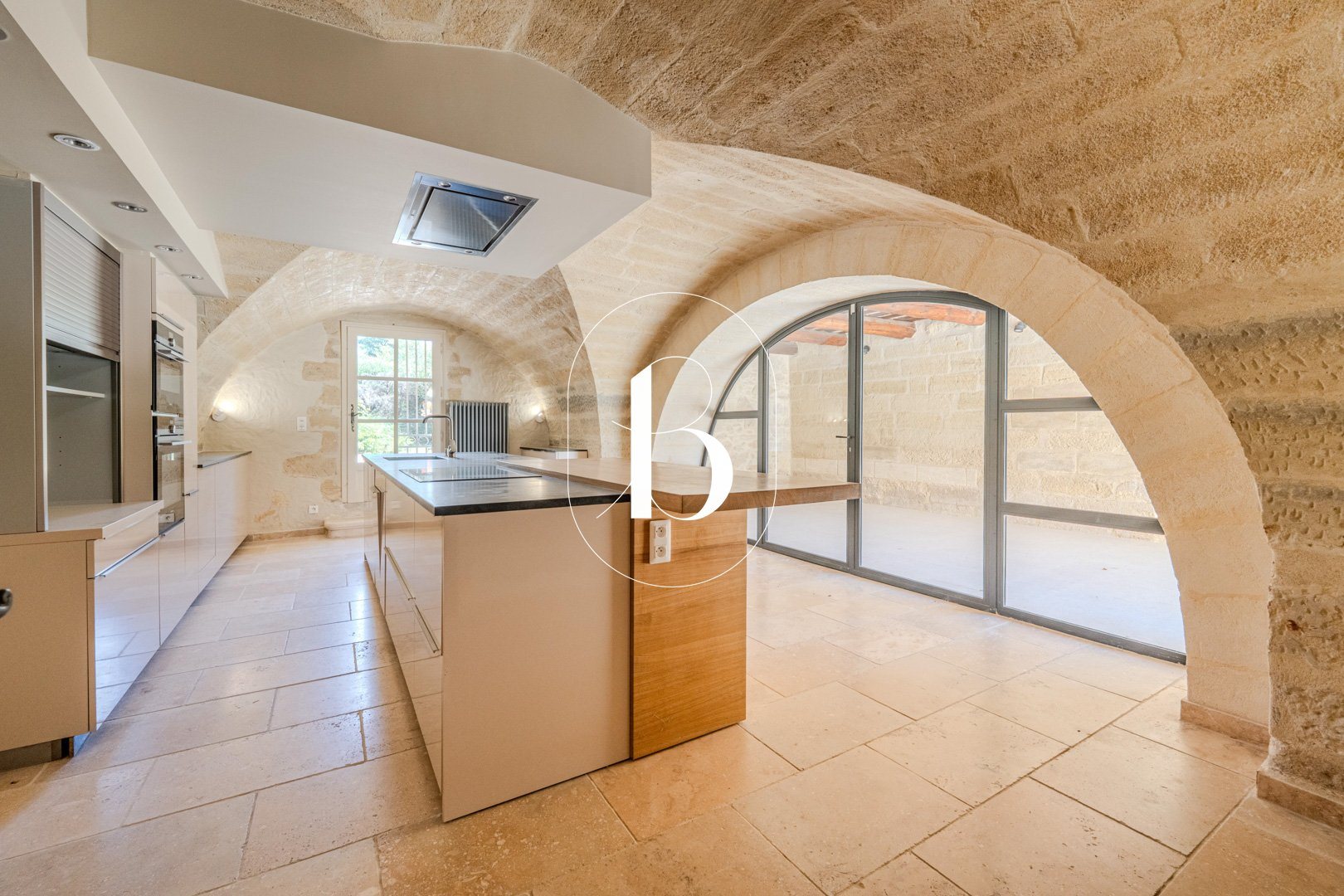 Maison à vendre, 290m², Uzès