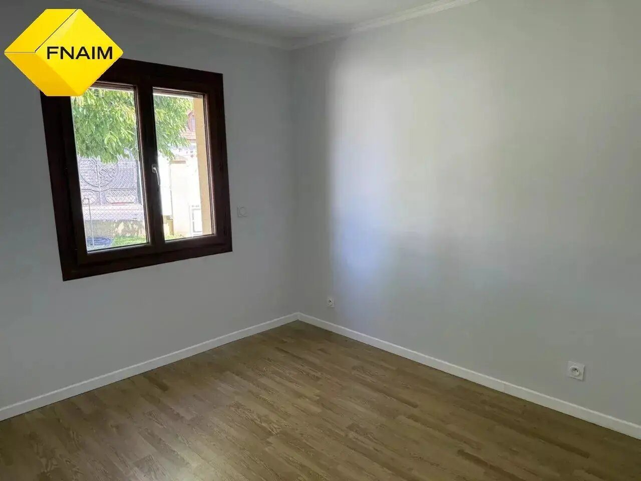 Maison à vendre, 52m², La Ville-du-Bois
