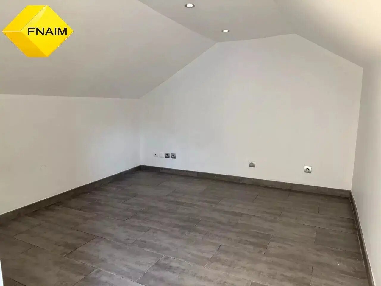 Maison à vendre, 52m², La Ville-du-Bois