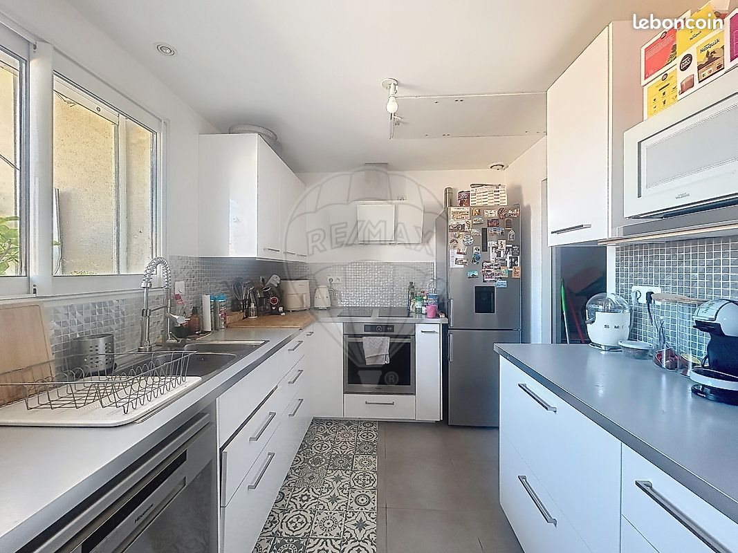 Appartement à louer, 90m², Nîmes