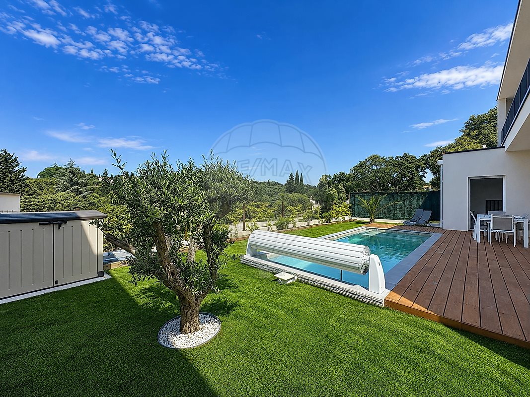 Maison à vendre, 142m², Nîmes