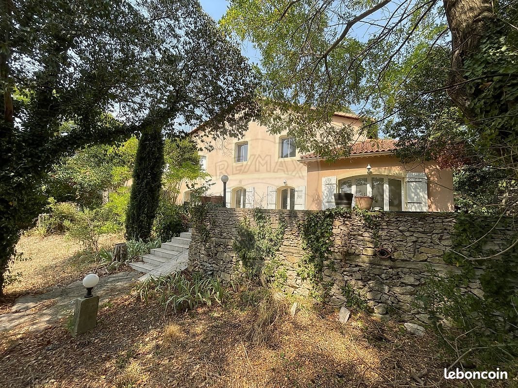 Maison à vendre, 189m², Nîmes