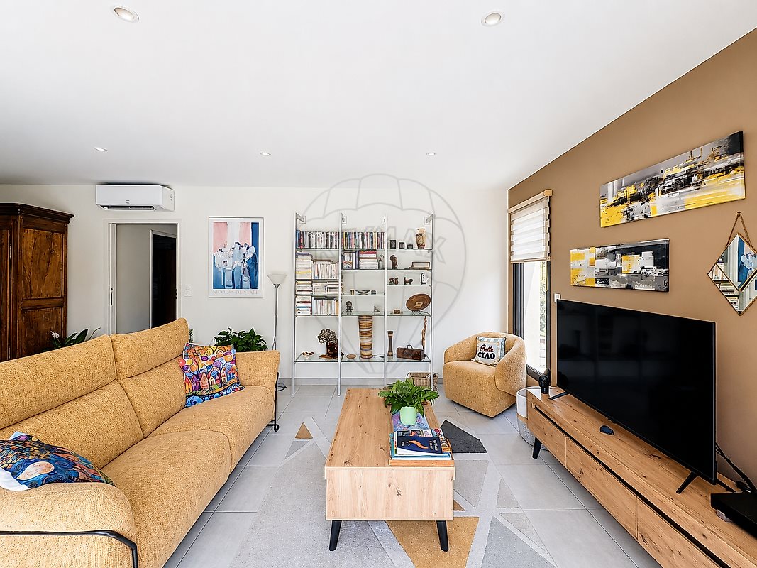 Maison à vendre, 95m², Nîmes