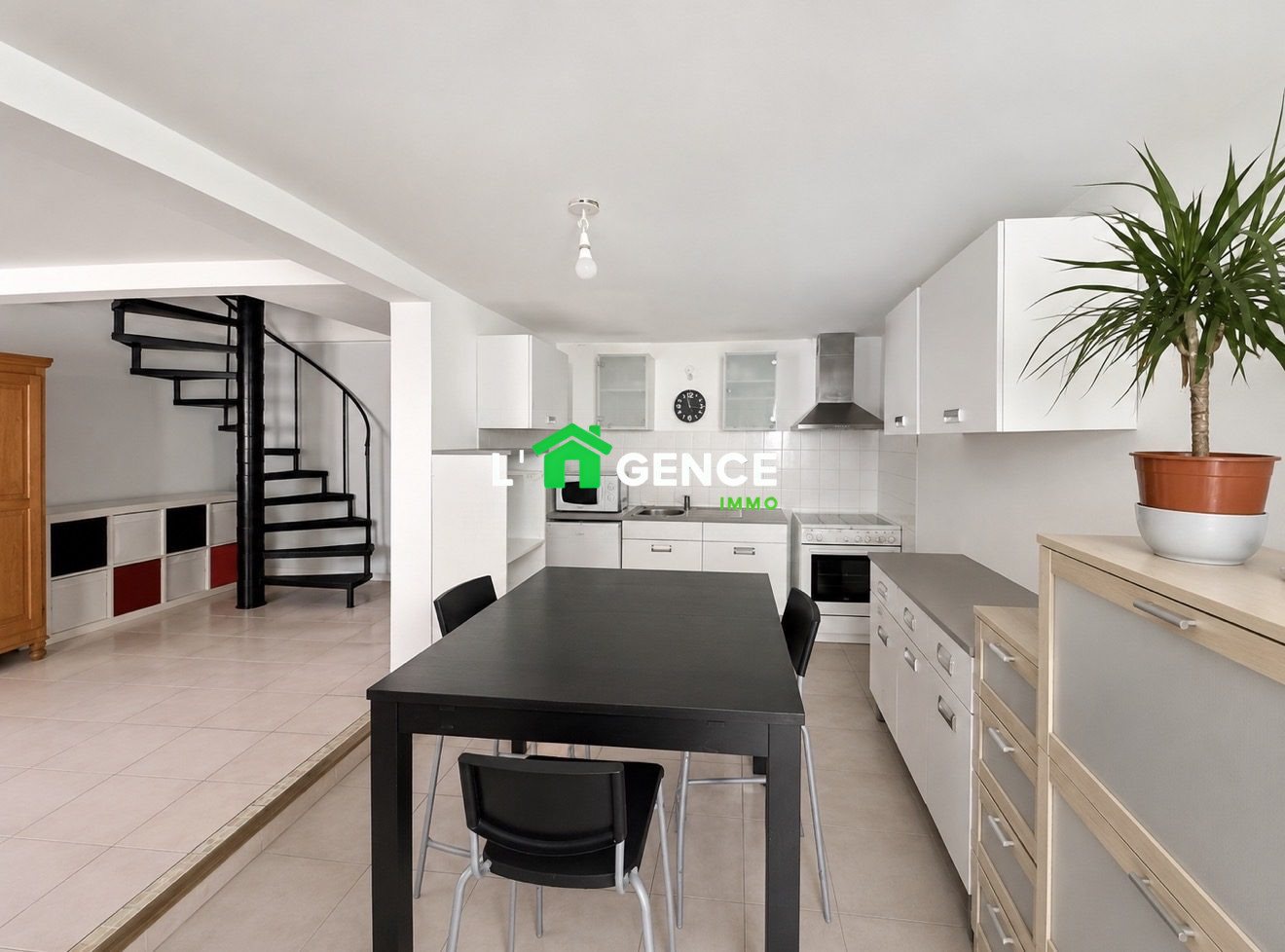 Appartement à vendre, 81m², Istres