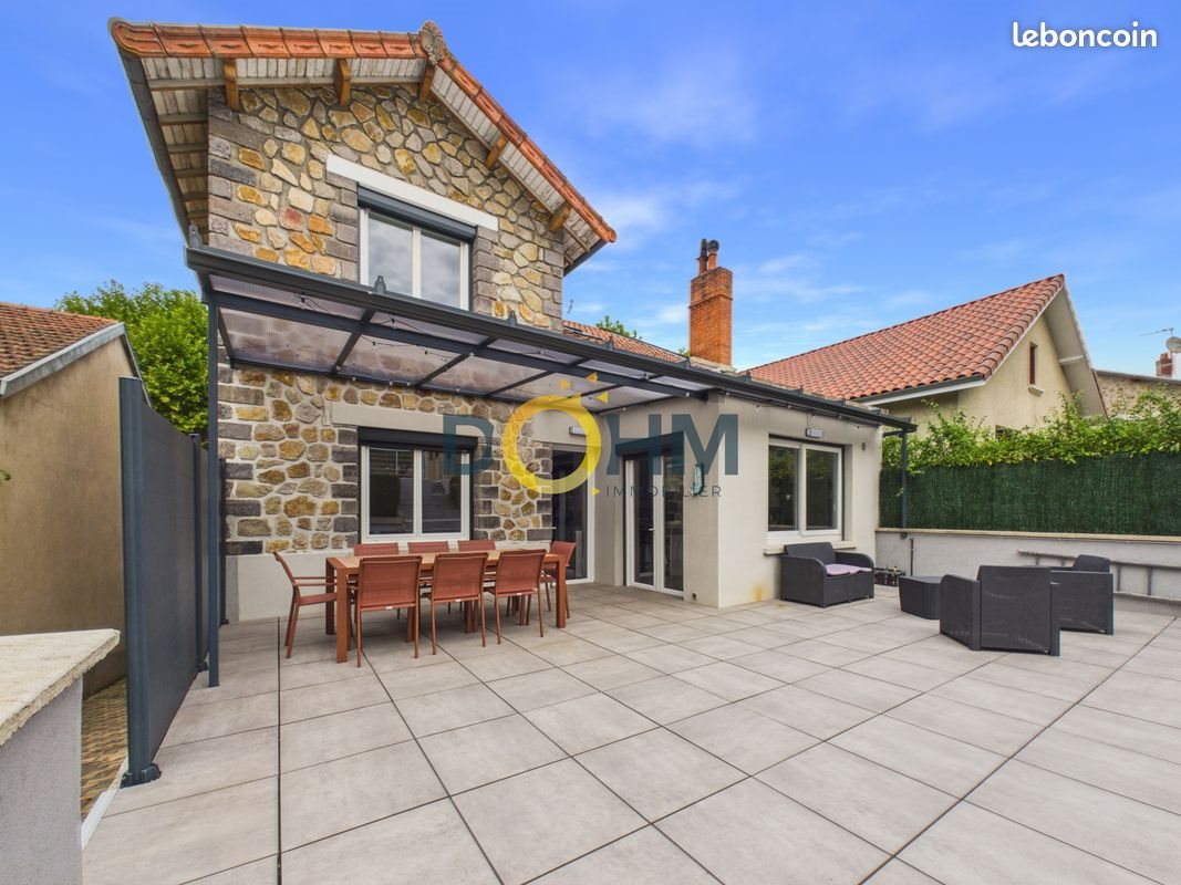 Maison à vendre, 200m², Brioude