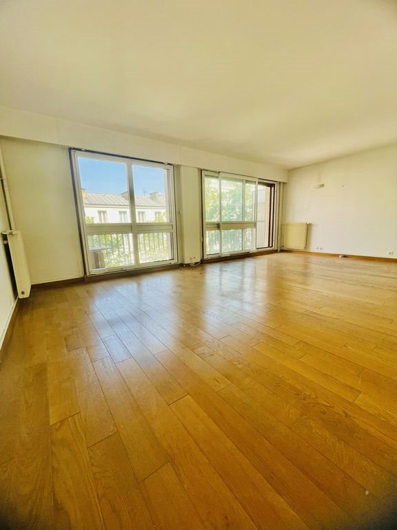 Appartement à louer, 75m², Issy-les-Moulineaux
