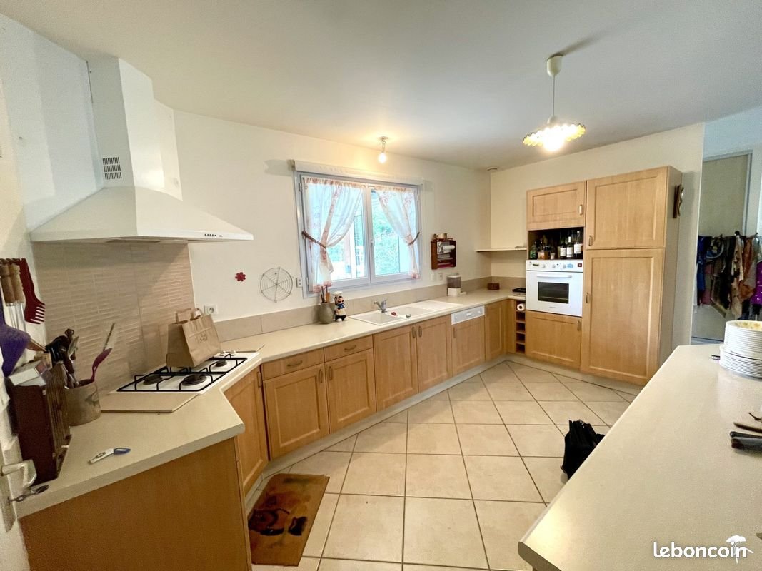 Maison à vendre, 116m², Noaillac
