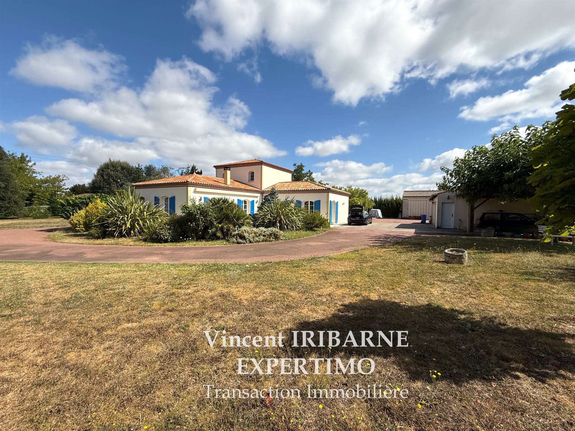 Maison à vendre, 202m², Saintes