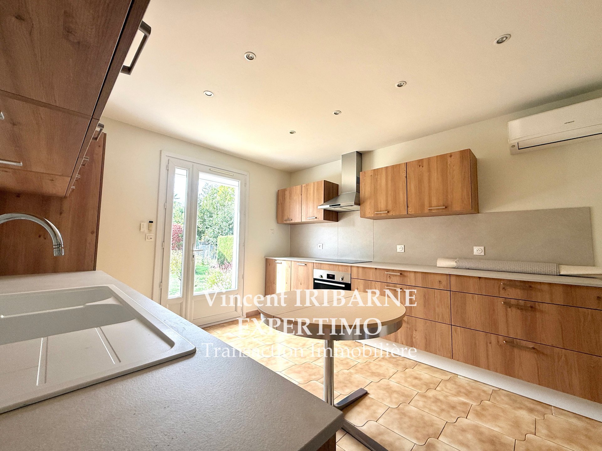 Maison à vendre, 120m², Saintes