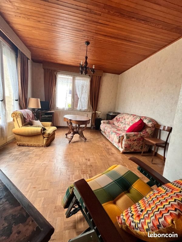 Maison à vendre, 154m², Poligny