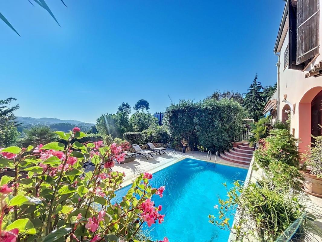 Maison à vendre, 232m², Mougins