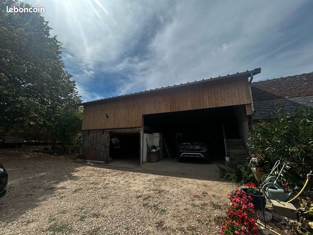 Maison à vendre, 160m², Saint-Benoît-la-Forêt