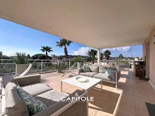 Appartement 4 pièces 110 m² · à Antibes · 110 m² · 893 000 €