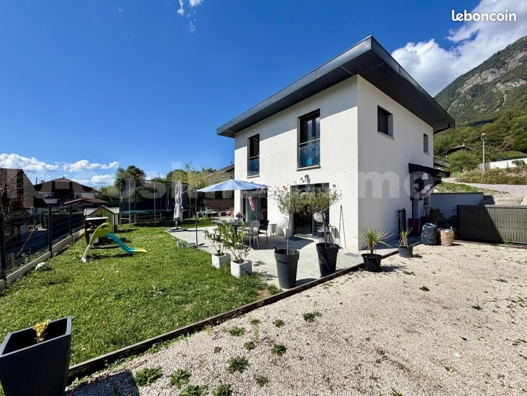 Maison à vendre, 103m², Ayse