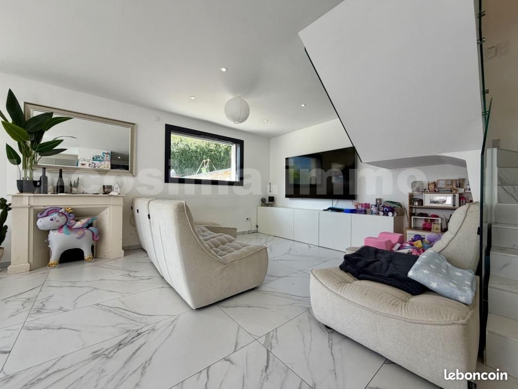 Maison à vendre, 103m², Ayse