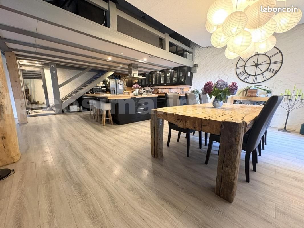 Maison à vendre, 472m², Chens-sur-Léman