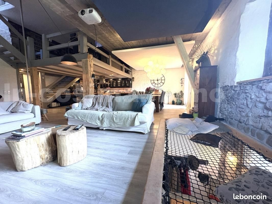 Maison à vendre, 472m², Chens-sur-Léman