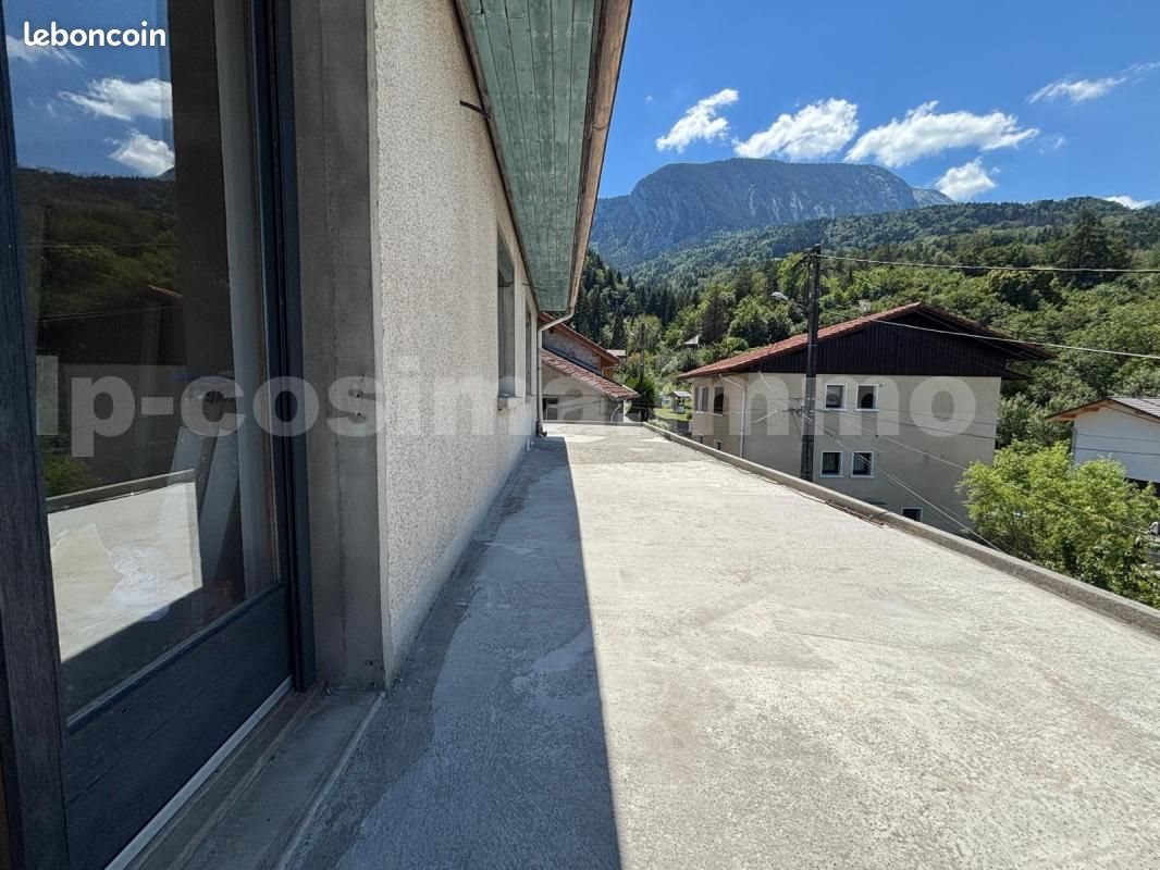 Appartement à vendre, 780m², Scionzier