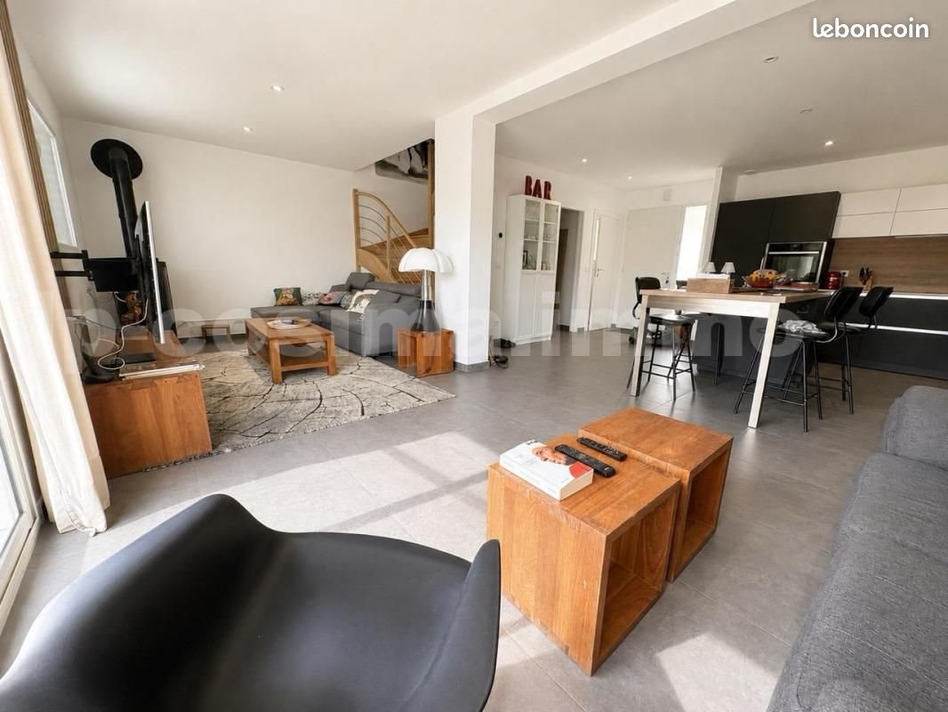 Maison à vendre, 105m², Chens-sur-Léman