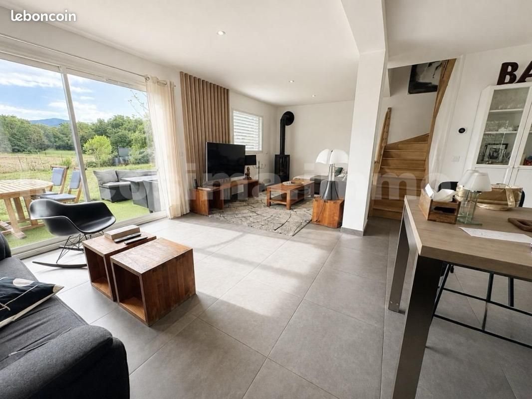 Maison à vendre, 105m², Chens-sur-Léman