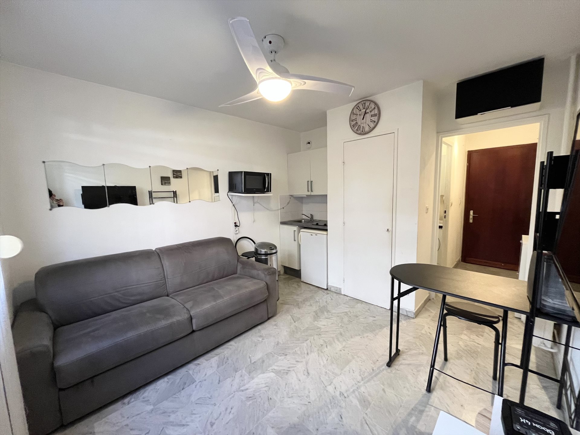 Appartement à louer, 17m², Nice